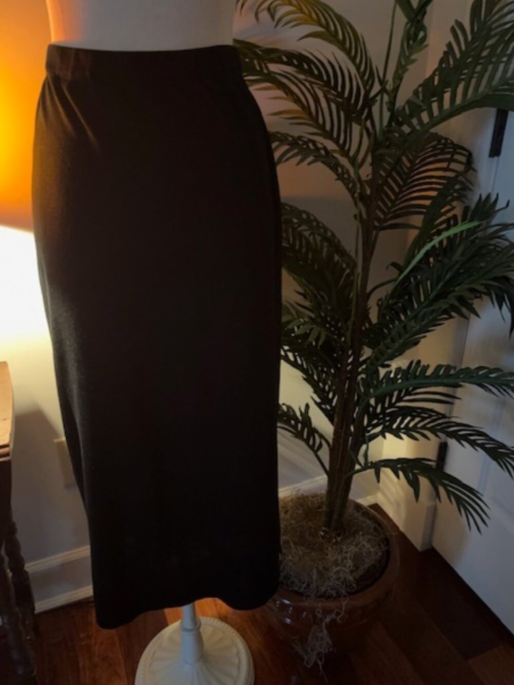 MING WANG Black Knit Midi Skirt Side Slit Size Small Special Occasion Slinky